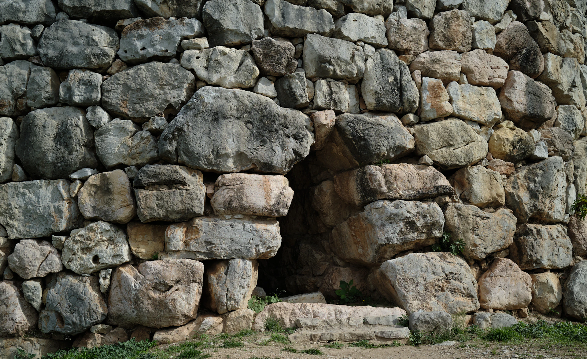 The Lion Gate at Mycenae, 120 km from Athens